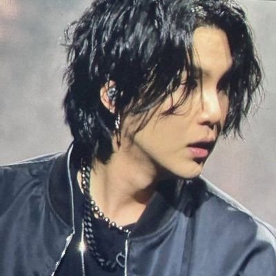 geniuslabtss's profile picture. ‧₊ ᵎᵎ 💭 ⋅ ˚✮  25 | ⟡ ݁₊ . 🧸✉️  — LALI, BTS, LN4, FC43