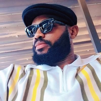 Vincemainia's profile picture. dm me for business only!!. Blues💙

Fashion Designer || Tipster🏀🎾⚽️ ||  TechBro ||  Crypto || Web3 || Memes✌️🫴