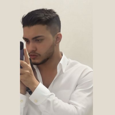 Amirisamm's profile picture. 