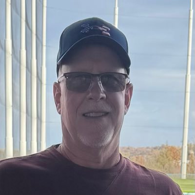 pushinon's profile picture. We are a Constitutional Republic with a capitalist economy. America doesn’t need to be “reimagined” it needs to be protected.🇺🇸 No sanctuary cities.