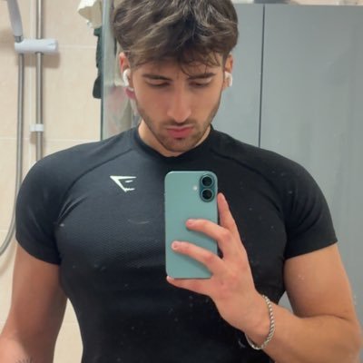 Joepilling3's profile picture. MUFC, Glazersout. Crypto trader. #Altcoin