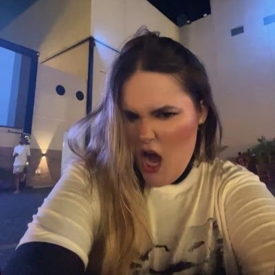 isdrcmr_'s profile picture. That blonde bitch with a big heart, agropaty e filha da taylor Swift