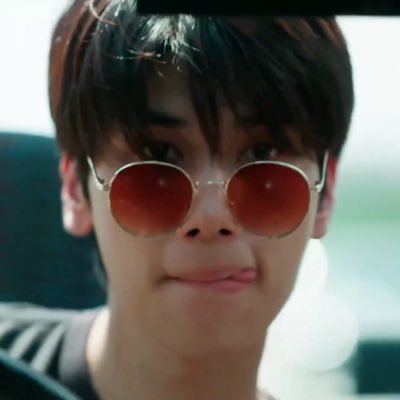 morakramola's profile picture. 🖤