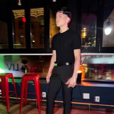 norvinurie's profile picture. be yourself.