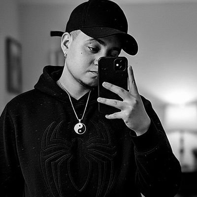 petermateusr's profile picture. ─     🪘🤍📿     ✧     𝟿𝟾     ! 𝗐𝗂𝗍𝗁 𝗀𝗋𝖾𝖺𝗍 𝗉𝗈𝗐𝖾𝗋 𝖼𝗈𝗆𝖾𝗌 𝗀𝗋𝖾𝖺𝗍 𝗋𝖾𝗌𝗉𝗈𝗇𝗌𝗂𝖻𝗂𝗅𝗂𝗍𝗒. 🕸️.   @flamengo ❤️🖤