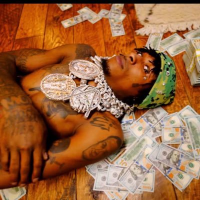 LamarPeforms's profile picture. Lamar Jackson Enjoyer Kawhi Leonard Enthusiast Tatum is My Goat. #DifferentHere