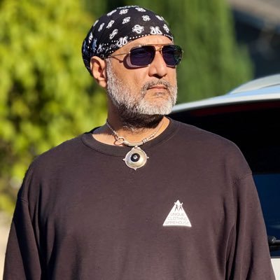 Arun_Kaku05's profile picture. I belong to no religion, my religion is love, every heart is my temple. If religion teaches to hate,I'm ready to drop mine #JustSaying ❤️