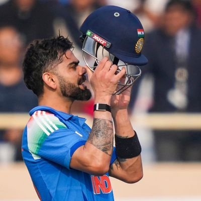 barshaVkohli18's profile picture. 𝟓𝟐 𝐎𝐃𝐈-💯 𝟑𝟎 𝐓𝐞𝐬𝐭 💯 𝟏-𝐓𝟐𝟎 💯 𝟖-𝐈𝐏𝐋 💯  𝐓𝐨𝐭𝐚𝐥-𝟖𝟑𝐫𝐝 💯

ᴠɪʀᴀᴛ ᴋᴏʜʟɪ & ʀᴄʙ ꜰᴏʀ ʟɪꜰᴇ ❤

 Back-up- @Kings_obsessed