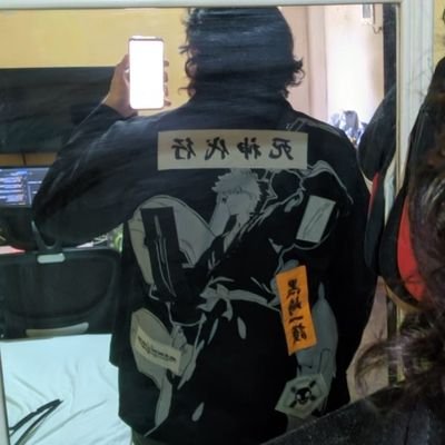 JWaitForItP's profile picture. Só um cara que curte ouvir uns punk rock, jogar uns joguinhos coloridos, pagar de cult e ver qualquer esporte que estiver na TV.