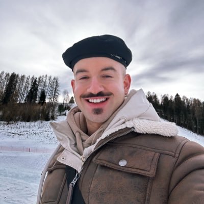 brunomrni's profile picture. as vezes em portugues, a volte in italiano & always in bullshit