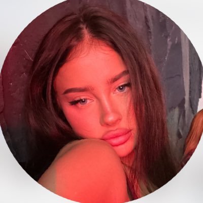 adictedvillegas's profile picture. ig: as.nailsfactory 🩷