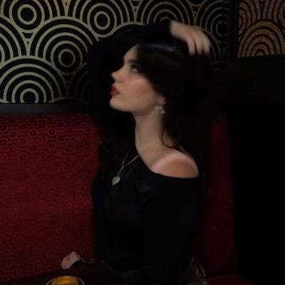 7_ouii's profile picture. أنا والله بقُربكم تضحَك ليَ سنينيّ❣@moau__||@Ap17_r