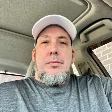 iMarkLx's profile picture. tech • life • vibes | forever grateful ✞ 🙏