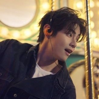 tae_s64493's profile picture. Teamwork makes the dream work.

BTS⁷💜

hater's gonna hat*e...
....players go**nna play