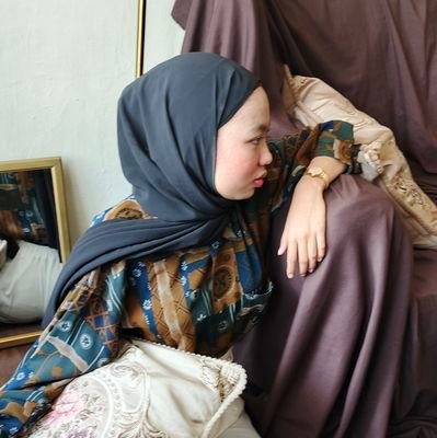 seakuakunya's profile picture. Banker at day, (soon to be) Swing Trader at night