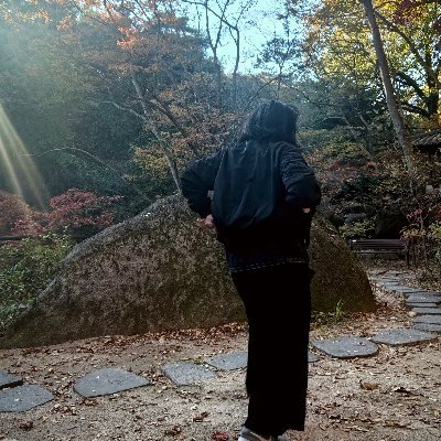 bamie_94's profile picture. '94, Full time MD🧑‍⚕️, Part time Fangirl🧑‍🎨
For FREE online medical consult, DM me 📩
For fanmade merch, follow IG page 👇📷
For selling proof #bamie94proof