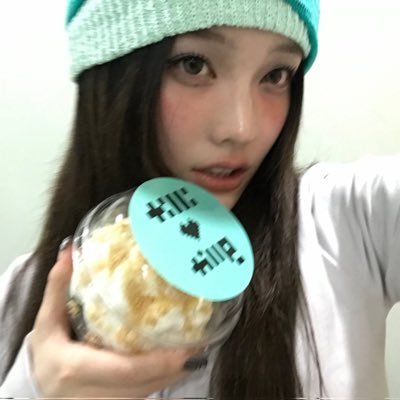 irobbox's profile picture. • ° gllit ° • 💓-04.02.2008