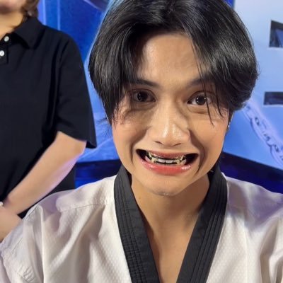 nartsine_e's profile picture. เฟเฟ เฟเฟ่ เฟด้า เฟย่า♡─── ⋆⋅☆⋅⋆ ──────── 🄸🄶 : _ꜰxʏʙᴇᴜꜱ_ / 🅃🅃 : _ꜰxʏʙᴇᴜꜱ_ ₍^. .^₎⟆                                        heart,thai bus/ keng,pattern le7el