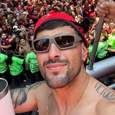 httpcrf20's profile picture. Eu teria um desgosto profundo se faltasse o Flamengo no mundo. |@Flamengo💍