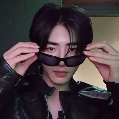 jayhoonvampz's profile picture. jayhoon centric and enhypen lover⭒