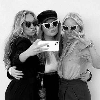 cgtoursandtv's profile picture. blame it on my gypsy soul ⏾* ꕤ⋆.˚𖤓⋆˚࿔ dblb ✿ lyfy 𑣲