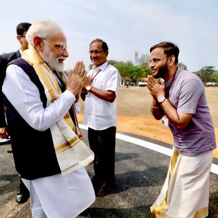 mevijaykadekar's profile picture. INDIAN | Nationalist | SwayamSevak | NamoFollower | politician | Artist | JaiHind🇮🇳