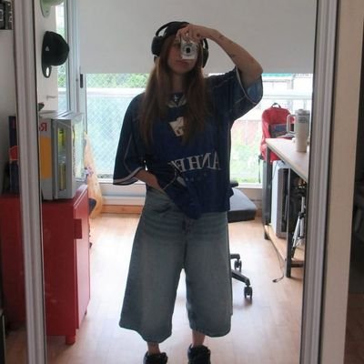 Piojosacruel's profile picture. ¿?