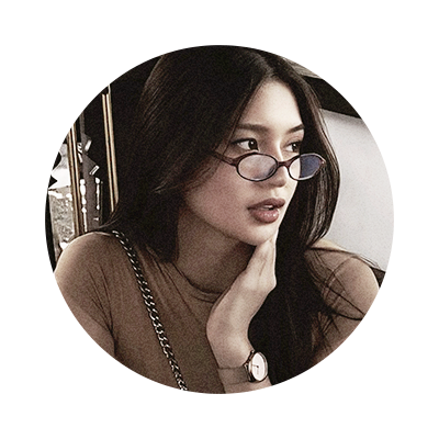 holvmes's profile picture. ❤︎ dolly 𓈒 + ˚ 𝖼͟𝖺͟𝗍͟𝗍͟𝗈 𓂋 ˚.  🐈‍⬛ business time! 💬 🍦 Exuding exceptional charm to offer you 𓏸⡙ yum~  delicate hands turning the pages  ⌝ ₊˚✿ 🎀