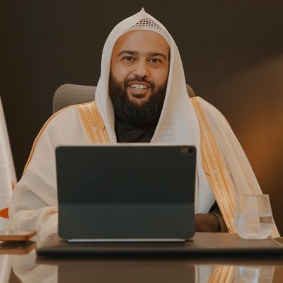 dr_abdullah44's profile picture. ممن أكرمهم الله بالمشاركة بالثورة السورية المجيدة من عام 2013 - مسؤول عام جمعية الهدى - مكي المنشأ شامي المهاجر - مستقل - مع المظلوم!
https://t.co/mHmXIxCdja