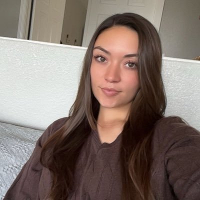 justinecolliste's profile picture. NM | Seen behind the screen | UNM🐾