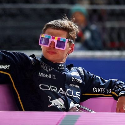 clrkszn's profile picture. backup @clrksznv2