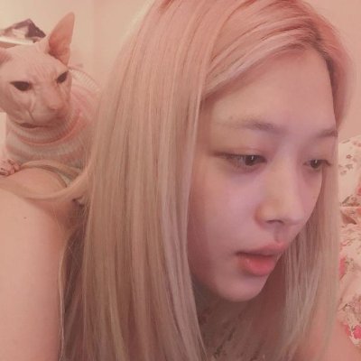 lovstaeyeon's profile picture. you remind me of the color yellow, and all the happy things that comes with it. ❀*ೃ @GirlsGeneration ༉‧ ♡*.✧
 - fan account
