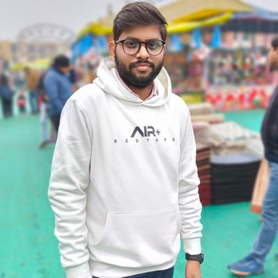 shubhams_37's profile picture. 🫀 Se Namo Bhakt @narendramodi 🤗 ¦¦ Nation First 🇮🇳 ¦¦ 
Proud Indian & Sanatani 🧡 ¦¦  
Hodophile 🥰 ¦¦  @msdhoni 💛
¦¦ Chailover 🫀 ¦¦