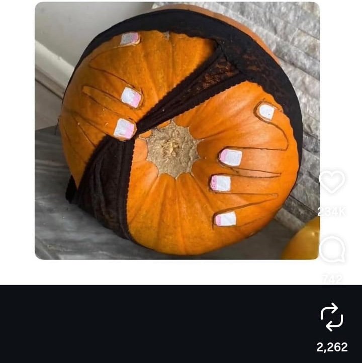 wataNosferatool's profile picture. 