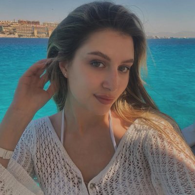 Kateryna545's profile picture. Forwarding does not represent my views.