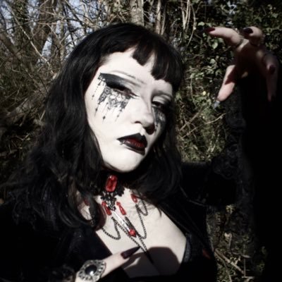 syl1vaine's profile picture. drink my blood, cannibalize me, tell me im the prettiest girl you have ever seen, devote your life to me