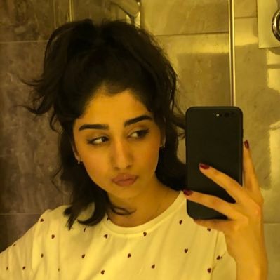 thatgirl_Nin's profile picture. نامه هایی به هیچکس