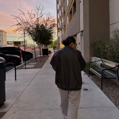 Every1_Z's profile picture. masters in hockey, photography and a PHD in #더보이즈