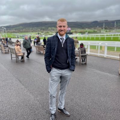 OwenMullock18's profile picture. When they’re playing in your town! 🇾🇪Racing fan 🐎