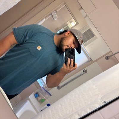 Daw_veed_prado's profile picture. Rarely serious