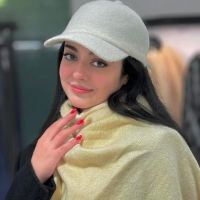 Shanzay_96's profile picture. 𝑻𝒆𝒂𝒄𝒉𝒊𝒏𝒈 𝒕𝒉𝒆 𝒂𝒓𝒕 𝒐𝒇 𝒍𝒂𝒏𝒈𝒖𝒂𝒈𝒆 & 𝒍𝒊𝒕𝒆𝒓𝒂𝒕𝒖𝒓𝒆 💌 𝑳𝒐𝒗𝒆𝒓 𝒐𝒇 𝒂𝒍𝒍 𝒕𝒉𝒊𝒏𝒈𝒔 𝒂𝒓𝒕 & 𝒂𝒆𝒔𝒕𝒉𝒆𝒕𝒊𝒄 I ꜱᴇʟᴇɴᴏᴘʜɪʟᴇ 🌕