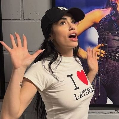 revklore's profile picture. unidad basica lali esposito