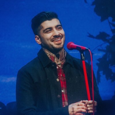 Ryazaynliam25's profile picture. ♈ Aries fire. 🔥 Dark romance lover. 🖤 Larry. 🤍 Ziam ▫️OT5. 💬 Sarcasm first, explanations never.