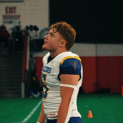 HaystenK's profile picture. 9AA Football | Inside Linebacker, Fullback | Todd county area | 224 LBs, 6’1 | Bench: 405, Sqaut: 495 | GPA 3.8 | SD | contact info | 605-319-8241