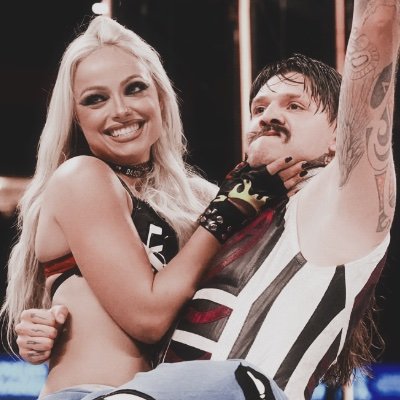 watchtherevenge's profile picture. no need for venom when her sweetness is laced with strength. parody of @YaOnlyLivvOnce .ᐟ ／@WANTEDC0NVICT ♡