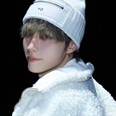 EDAsworldLEAVE's profile picture. istp ♡ #p1h #xiaojun #nct #svt #en #elast ˚ . ꒰ა ︵ ₊ ★