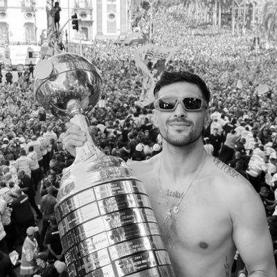 notthelaura's profile picture. room under the stairs, track 7