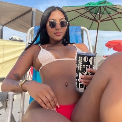 eujufee's profile picture. je ne marche pas seul. ✨