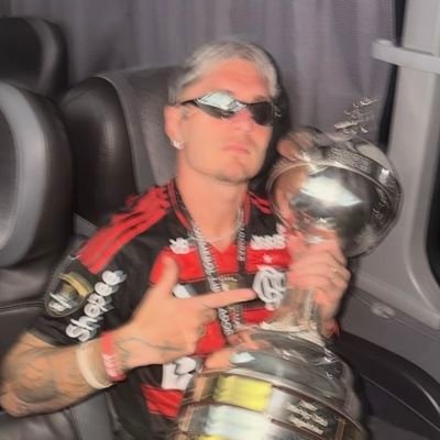 vick_bluelover's profile picture. ❤️🖤