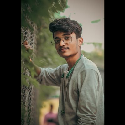 Mr_Sadhukhan05's profile picture. Carpediem!